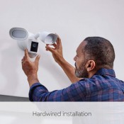 מצלמת אבטחה חיצונית RING דגם FLOODLIGHT PRO מצלמת אבטחה חיצונית RING דגם FLOODLIGHT PRO