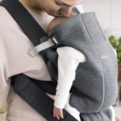 מנשא לתינוק BABYBJORN דגם MINI 
