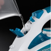 מגהץ אדים RUSSEL HOBBS דגם 20562 