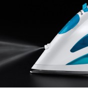 מגהץ אדים RUSSEL HOBBS דגם 20562 