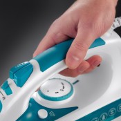 מגהץ אדים RUSSEL HOBBS דגם 20562 