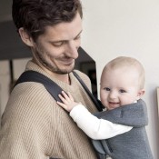 מנשא לתינוק BABYBJORN דגם MINI 