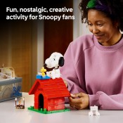 LEGO Ideas 21368 Peanuts: Snoopy's Doghouse LEGO Ideas 21368 Peanuts: Snoopy's Doghouse