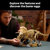 LEGO Jurassic World 77985 Dinosaur Fossils: Triceratops LEGO Jurassic World 77985 Dinosaur Fossils: Triceratops
