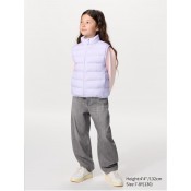 ווסט UNIQLO לילדים בצבע כחול נייבי ווסט UNIQLO לילדים בצבע כחול נייבי