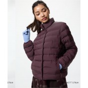 מעיל UNIQLO לנשים ללא כובע בצבע חום מעיל UNIQLO לנשים ללא כובע בצבע חום
