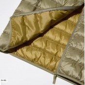 ווסט UNIQLO לגברים בצבע כחול נייבי