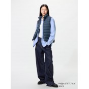 ווסט UNIQLO לנשים בצבע סגול