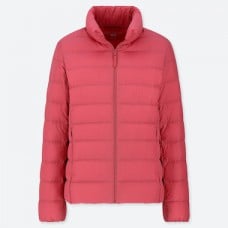 מעיל Uniqlo בצבע אדום/ורוד לנשים ללא כובע